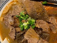 -粉吖吖·邵阳米粉(体育西路店)