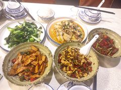 -湖南乡情湘菜馆(罗湖店)