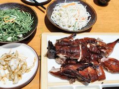 云南脆皮小刀鸭-老滇山寨•云南特色菜•地方菜•民族风情歌舞表演(金碧店)