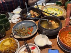 -云海肴·汽锅鸡·云南菜(天山百盛优客店)