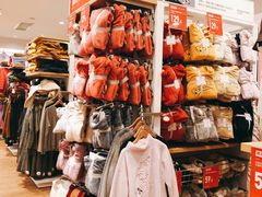 -优衣库(天津鲁能城购物中心店)