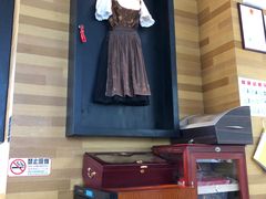 装饰-德国传统女装-haxnbauer海森堡德国餐厅(深圳coco店)