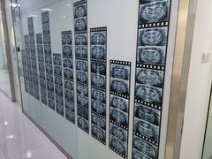 -岳辰齿科(浦东长泰店)