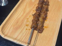 -东口码头·烧鸽子·鱼头泡饼·地方菜(金鹰悦城店)