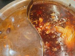 -沸炉重庆老火锅(军事博物馆店)