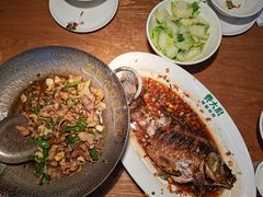 -费大厨辣椒炒肉(万家丽一店)