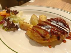 -玛格萝妮比萨屋(四平店)