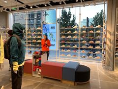 -NIKE KICKS LOUNGE体验店(北京新中关店)
