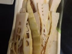 -洞亭火锅(防空洞总店)