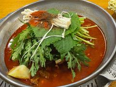 -喇喇排骨火锅·传统韩式脊骨汤(望京西园总店)