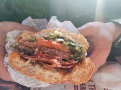-The Habit Burger Grill 哈比特汉堡(复兴soho店)