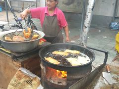 -老西关黄老太牛肉烧饼
