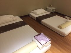 -Let’s Relax Spa(MBK)