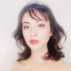 -苑苑发型设计