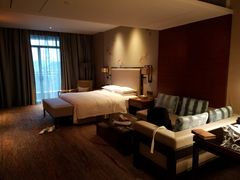 -广州汇华希尔顿逸林酒店