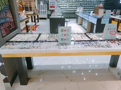 -简·爱眼镜(赛隆眼镜广场店)