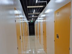 -安东易迷你自助仓储寄存仓库(草桥店)