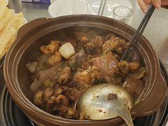 -胡须佬鸡煲四季火锅店(石厦西村直营店)