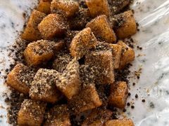 -包整·丝娃娃(一览甲秀楼风景店)