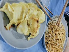 -天天锅贴王(迎凤街店)