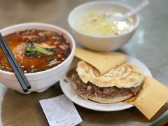 -子午路张记肉夹馍(翠华路店)