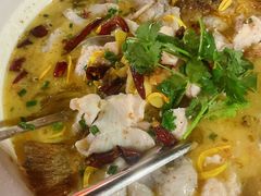 水果酸菜鱼-花溪雨·森林餐厅(石基店)