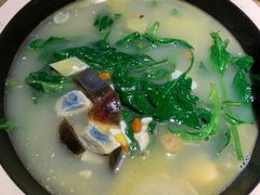 -丫丫厨娘·柠檬鸭(江南蓝鲸世界店)