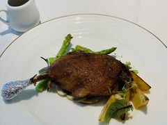 油封鸭腿-ELUNE艾露恩·人良斋西餐厅