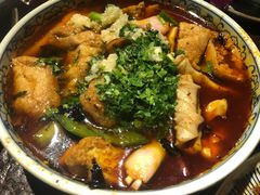 麻辣水煮鱿鱼-上楼私房菜(院士路店)