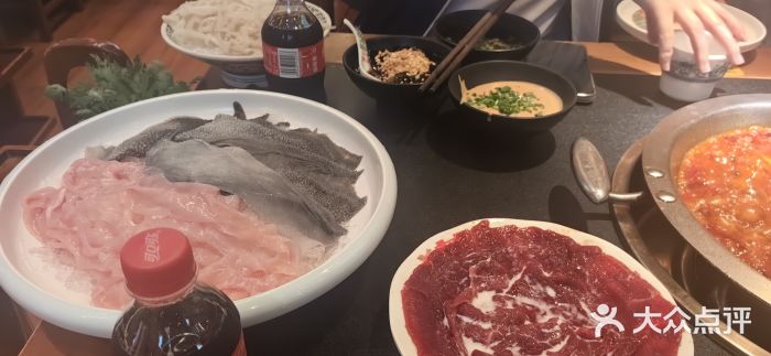 沸炉重庆老火锅(军事博物馆店)图片