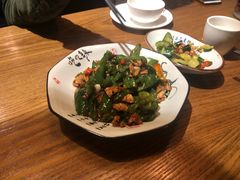 -茅炒屋龙虾·烧烤·湘菜(新河路店)