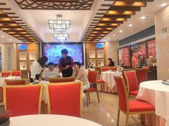 -凤凰楼酒家·粤宴点心(华强北店)