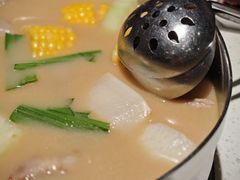 -肥仔文澳门猪骨煲(南京西路店)
