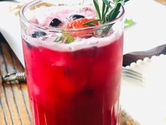 -I HOLIC艾豪丽披萨(KKone店)