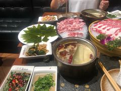 -幸福里四季火锅店