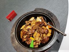 黑椒生炒牛仔骨-悦秀·高级粤菜