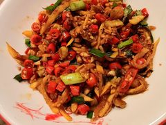 -钟掌勺忘不了地道湘菜(新天地假日广场店)