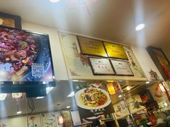 -烧哥美蛙肥肠鱼火锅·十五年社区店