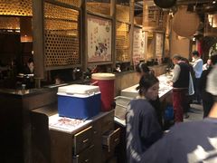 大堂-哥老官重庆美蛙鱼头(西湖银泰十一哥店)