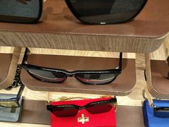 -MUJOSH木九十眼镜(月星环球港B1店)