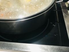 -尚尚仙·酸汤猪手·猪肚鸡火锅(华联万柳购物中心店)