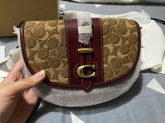 -COACH蔻驰(赛特奥特莱斯店)