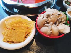 -纸盐河码头火锅(十八梯店)