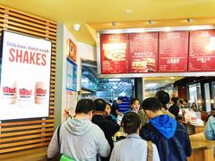 -The Habit Burger Grill 哈比特汉堡(复兴soho店)