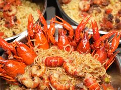 -龙巢盱眙龙虾·牛蛙·烧烤宵夜(八卦岭店)