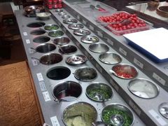 自助小料-小龙坎老火锅(北京三里屯店)