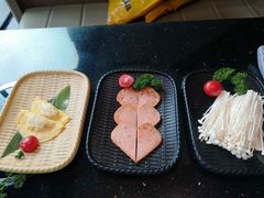 -锅季·捞王旗下小火锅(虹桥火车站店)