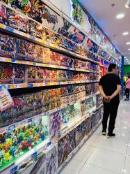 -玩具反斗城(正大广场店)