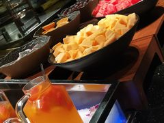 自助取餐区-领鲜活海鲜榴莲自助火锅(东门店)