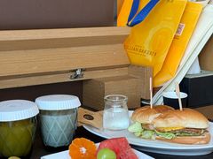 -杭州逸酒店(西湖武林店)